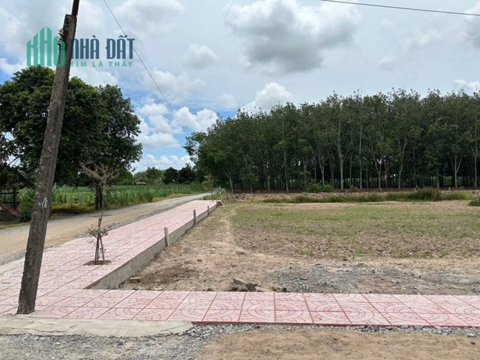 Thạnh Đức, Gò Dầu , Tỉnh Tây Ninh. 
FULLThổ cư. 
Giá bán nhanh: 6xxtr