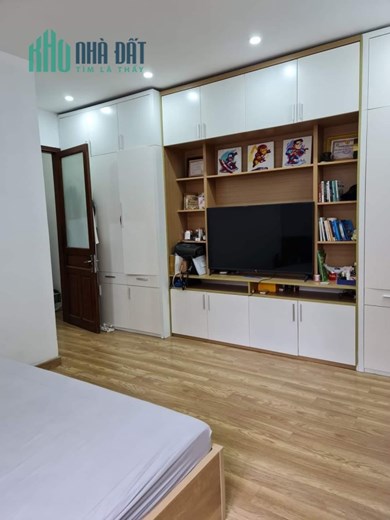 Bán nhà phố Lê Trọng Tấn, căn góc, sát ô tô, nhà mới, 45m, 6T, thang máy, 6.95 tỷ