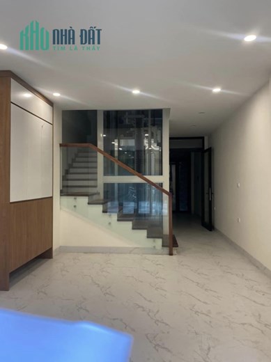 ÂU CƠ - Ô TÔ TRÁNH, THANG MÁY XỊN, KINH DOANH ĐỈNH 11.6 TỶ