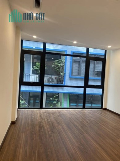 ÂU CƠ - GARA Ô TÔ, THANG MÁY XỊN, KINH DOANH 11.4 TỶ