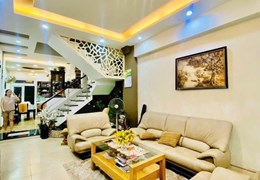+HƠN 6TỶ,Sát Quận1-Vài Căn Ra Mặt TiềnTRẦN BÌNH TRỌNG QUẬN 5, 5Tầng,HXH THÔNG- Vào Ở NGAY.