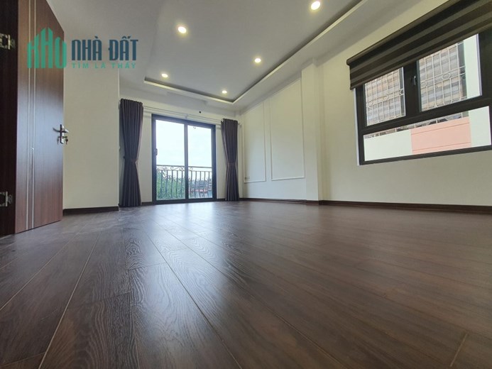 AN DƯƠNG - Ô TÔ TRÁNH, THANG MÁY XỊN, KINH DOANH 11.4 TỶ