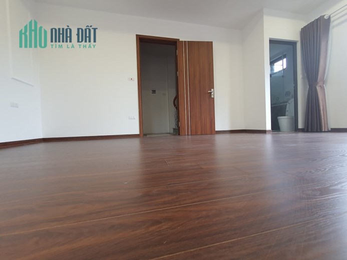 NGHI TÀM - Ô TÔ TRÁNH, THANG MÁY XỊN, KINH DOANH ĐỈNH 11.4 TỶ