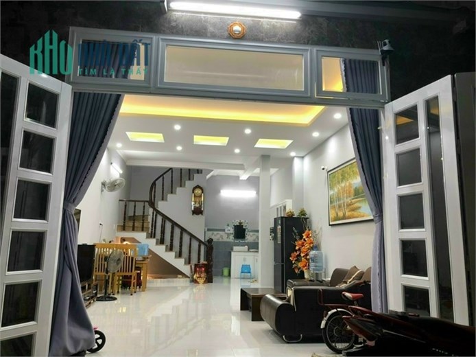 Cho thuê nhà mặt tiền 1 trệt 5 lầu đường lý thường kiệt p1, tpvt