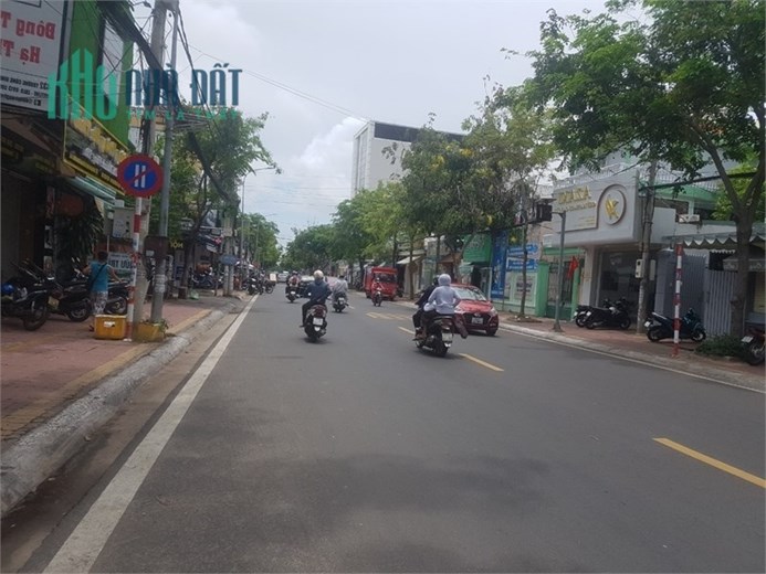 Cho thuê mặt bằng cạnh ngã tư NAN đường trương công định, tpvt