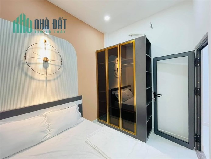 Siêu Phẩm+Siêu rẻ, Đường số 4, P.16, Gò Vấp – 4 tầng mới keng, chỉ 4.45 tỷ