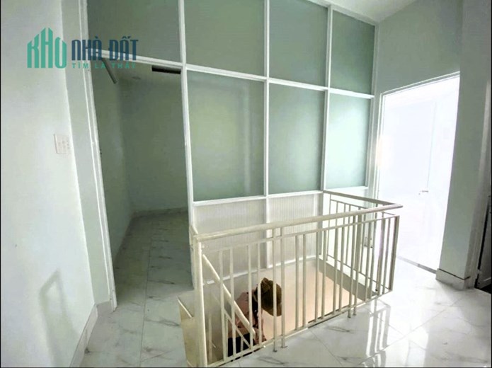 Bán nhà 1T1L 2pn 61m2 đường Kha Vạn Cân Linh Đông
