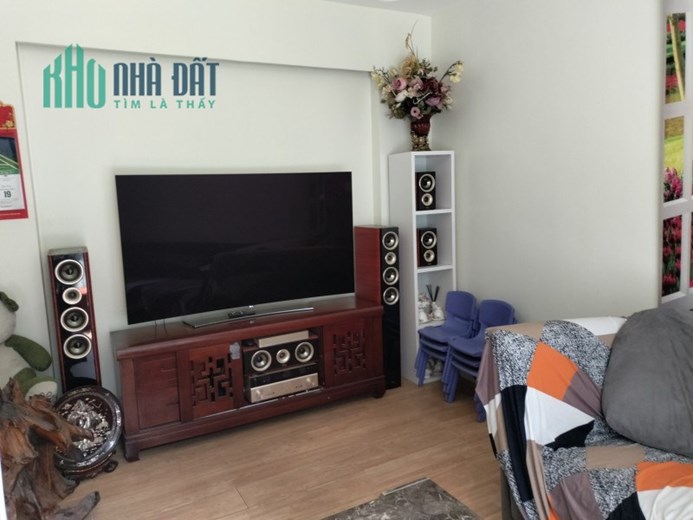 Bán nhà Đoàn Thị Điểm 30m2 4 tầng, 2 thoáng, gần phố, 5 tỷ