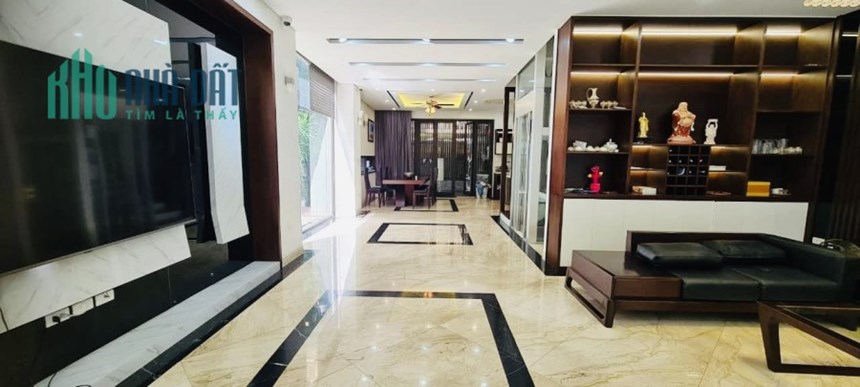 Bán gấp Biệt Thự Imperia Garden 203 Nguyễn Huy Tưởng, 196m2, 6 Tầng, MT 9m, giá 43,x Tỷ