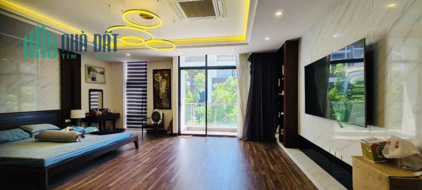 Bán gấp Biệt Thự Imperia Garden 203 Nguyễn Huy Tưởng, 196m2, 6 Tầng, MT 9m, giá 43,x Tỷ