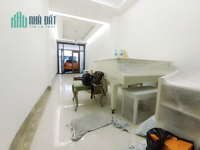 BÁN NHÀ PHỐ CHÙA BỘC ĐỐNG ĐA HÀ NỘI.NHÀ MỚI TINH 4 TẦNG, GARA Ô TÔ.GIÁ CHỈ HƠN 100TR/M2