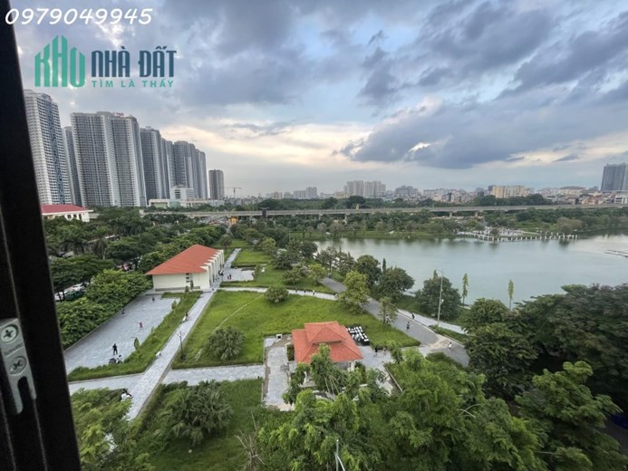 BÁN NHÀ TRỌ MẶT NGÕ Ô TÔ PHÚ DIỄN, 117M2X9T,240 TRIỆU/THÁNG, 32PKK. 24.9 TỶ