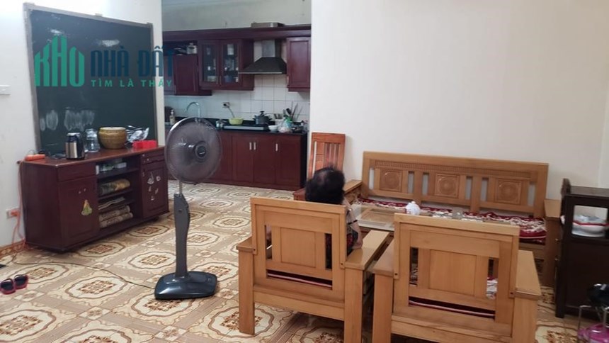 CC Trung Hòa Nhân Chính, 2 ngủ, 75m2, gần hồ, bán GẤP giá 3.09 tỷ