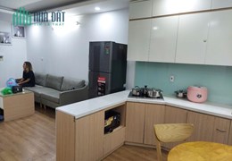 Cho thuê căn hộ tòa A chung cư Central Point lh :0966635319