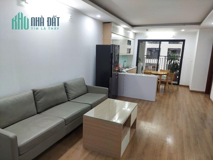 Cho thuê căn hộ tòa A chung cư Central Point lh :0966635319