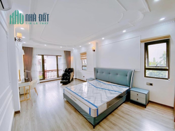AN DƯƠNG - GARA 7 CHỖ, THANG MÁY NHẬP, DÒNG TIỀN 800 TRIỆU 9.1 TỶ