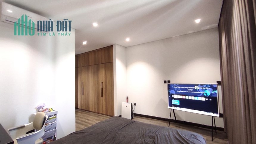 NGHI TÀM - GARA 7 CHỖ, THANG MÁY, DÒNG TIỀN >800 TRIỆU 9.1 TỶ