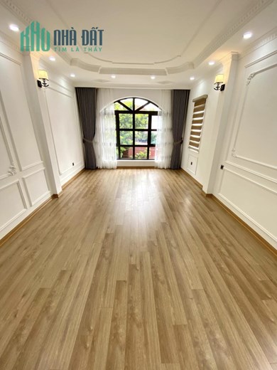 NGHI TÀM - GARA Ô TÔ, THANG MÁY XỊN, DOANH THU >800 TRIỆU 9.1 TỶ