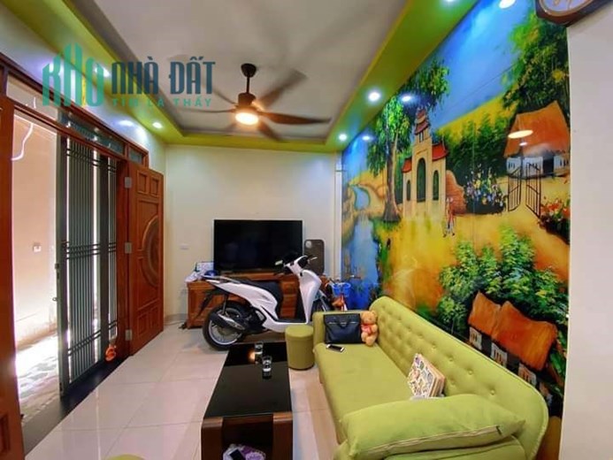 Bán Nhà Ngõ 59 Phạm Văn Đồng 31/33m2 x 6 tầng, 5 phòng ngủ khép kín full nội thất, tặng full nội