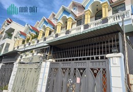 Bán nhà TX 38 phường Thạnh xuân Q.12, 3 tầng, Đ.ÔTÔ tránh, giá giảm còn 4.3 tỷ