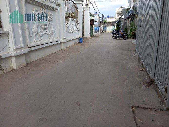 Bán nhà TX 38 phường Thạnh xuân Q.12, 3 tầng, Đ.ÔTÔ tránh, giá giảm còn 4.3 tỷ