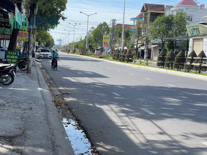 Bán nhà mặt đường 23/10 Vĩnh Hiệp, Nha Trang
