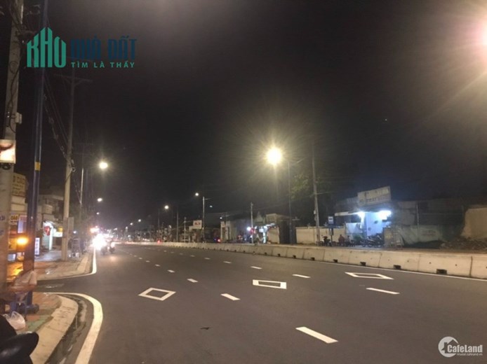 Bán Nhà Mặt Tiền Đặng Thúc Vịnh Hóc Môn N8 D30 chỉ 12 Tỷ 5 Đường trước nhà 30m
