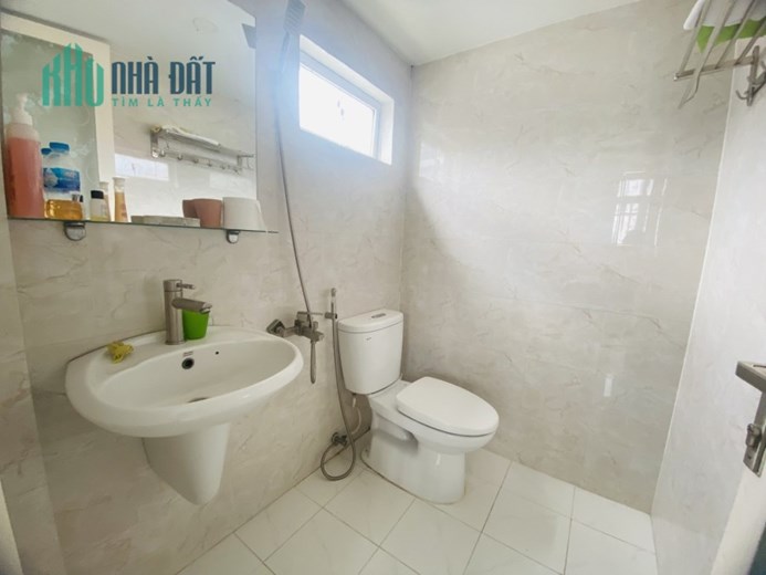 MẶT TIỀN NGUYỄN VĂN CÔNG NGANG 5.5M MỚI ĐẸP VÀO Ở NGAY - TIỆN KINH DOANH GIÁ 5 TỶ