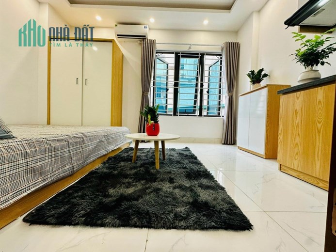 CCMN Thang Máy phố Thái Thịnh Đống Đa 60m, 7T, MT 5m, Giá 10 Tỷ (Thương thượng)