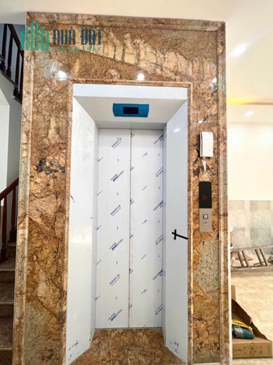 CCMN Thang máy, Lô Góc, Ngõ nông thông Láng Thượng 53m2, 8T, MT 5m, Giá 8 tỷ (Thương lượng)