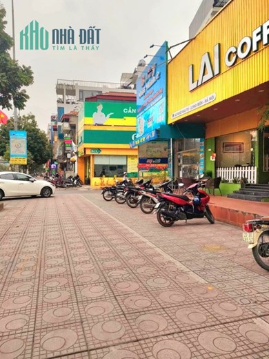 Nhà mặt Phố Ngô Gia Tự, Dt 90m, nhà 4 tầng, Mt4m, giá hơn 10 tỷ.
