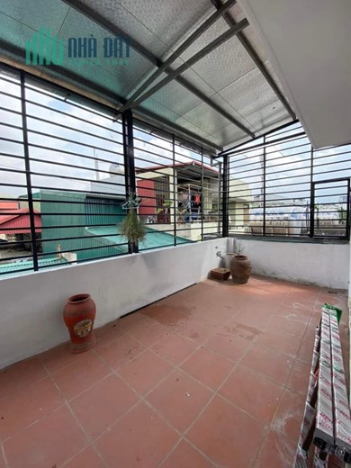 Nhà đẹp Xã Đàn,20M ra mặt phố,ngõ ba gác tránh xe máy,lô góc thoáng sáng. 46M x5 tầng,giá nhỉnh 7
