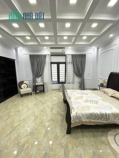 Nhà đẹp Xã Đàn,20M ra mặt phố,ngõ ba gác tránh xe máy,lô góc thoáng sáng. 46M x5 tầng,giá nhỉnh 7