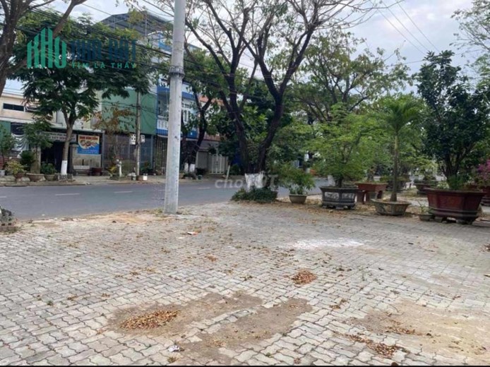 Chính chủ cần bán lô đất siêu đẹp đường kinh doanh Văn Tiến Dũng, Hoà Xuân