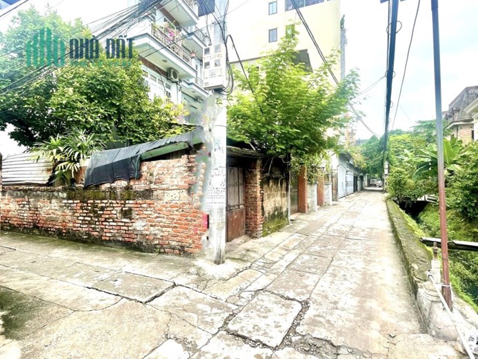 Bán nhà ĐẠI MỖ 120m2, MT12.5m, lô góc chia 3 cực đẹp, giá Đầu tư