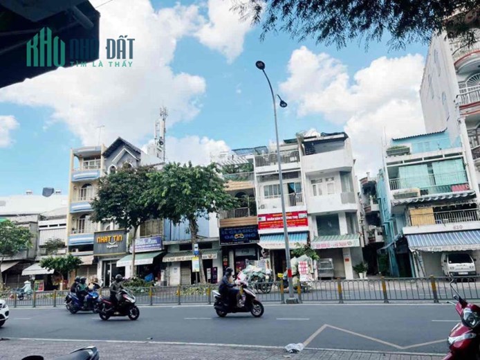 Cho thuê Nhà Mặt Tiền Rộng Lớn Minh Phụng để kd
