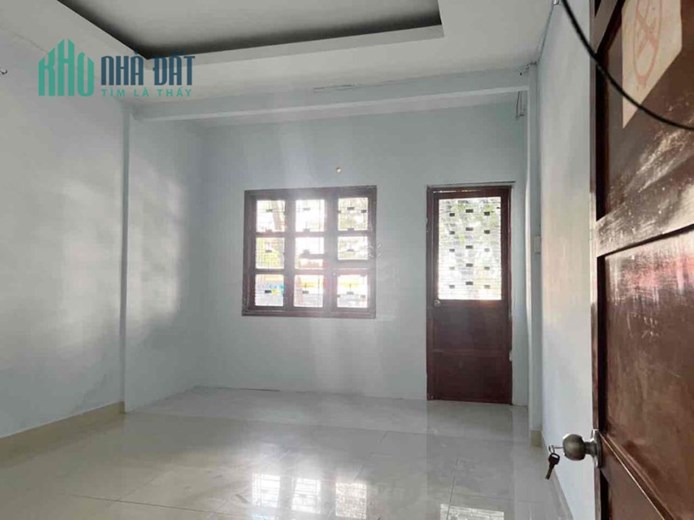 Cho thuê Nhà Mặt Tiền Rộng Lớn Minh Phụng để kd