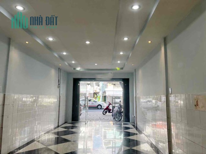 Cho thuê Nhà Mặt Tiền Rộng Lớn Minh Phụng để kd