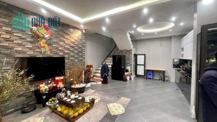 HIẾM BẠCH MAI, HAI BÀ TRƯNG, Ô TÔ, KINH DOANH, 40m, NHỈNH 4 TỶ 0901753139.