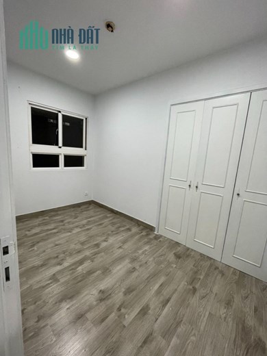Bán căn hộ 3pn 90m2,mặt tiền Hậu Giang Quận 6,nhà mới,đã có sổ,CC ngay,giá 2.7 tỷ,Lh 0907753508