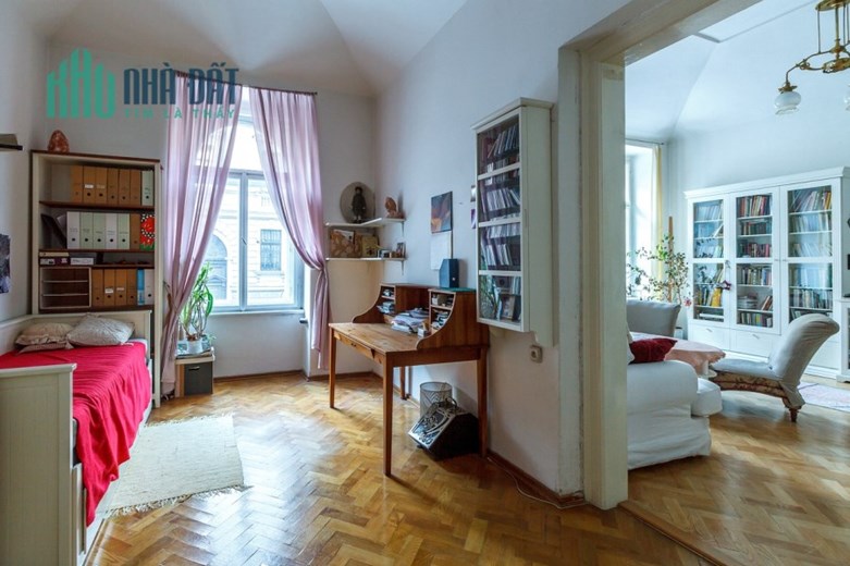 Phố thời trang Lê Duẩn, 80m2 (4,5x18), Quá Rẻ, chỉ 2 tỷ xx, ở ngay