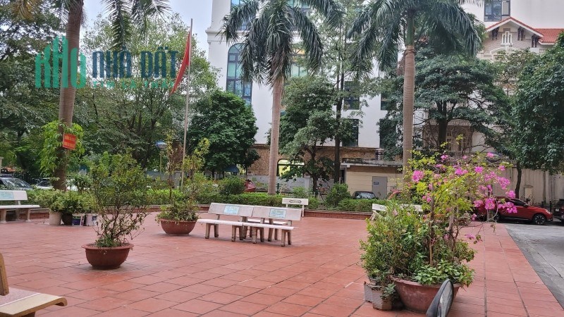 Bán Căn hộ Vũ Phạm Hàm, Cầu Giấy. 85m2, T17, TM, giá 3 tỷ 55. Phương