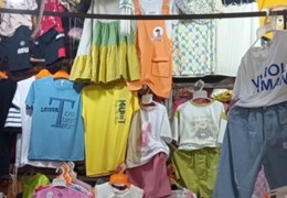 Chính chủ cần bán quầy vị trí đẹp tại chợ Đồng Xa thành phố Hà Nội