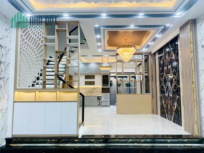 Bán nhà KDC Anh Tuấn, 4 tầng, full nội thất, giá 7.9 tỷ