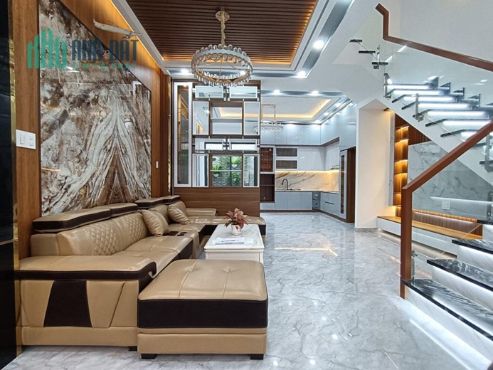 Bán nhà KDC Anh Tuấn, 4 tầng, full nội thất, giá 7.9 tỷ