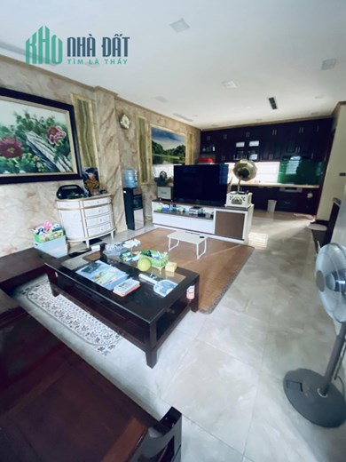 NGHI TÀM - GARA Ô TÔ, THANG MÁY XỊN, DÒNG TIỀN 800 TRIỆU 9.3 TỶ