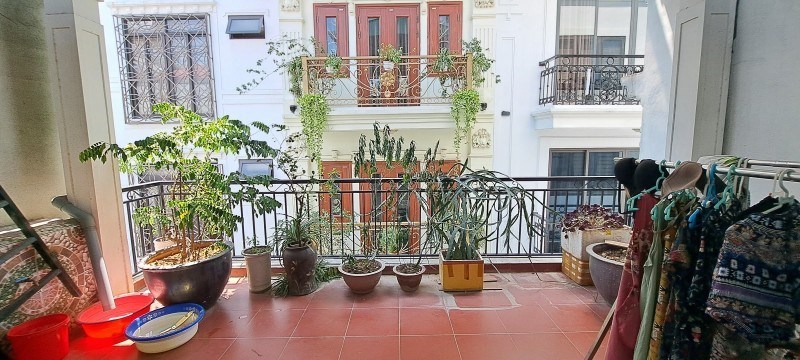Bán nhà lô góc Trường Chinh 30m2 x 3 tầng, gần phố, oto đỗ cửa, ngõ nông, 4.2 tỷ