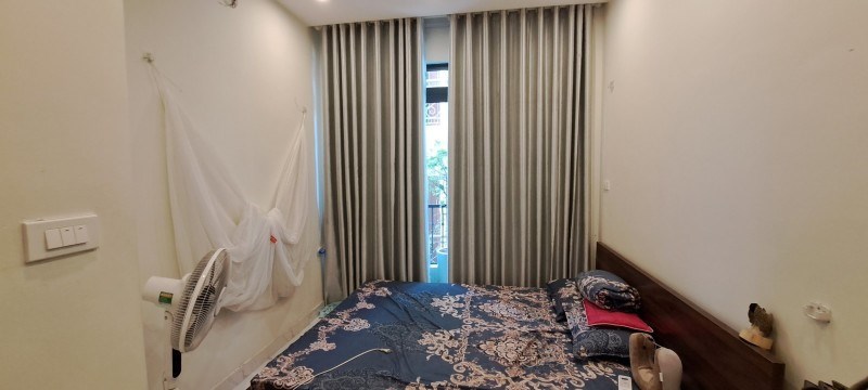 Bán nhà lô góc Trường Chinh 30m2 x 3 tầng, gần phố, oto đỗ cửa, ngõ nông, 4.2 tỷ