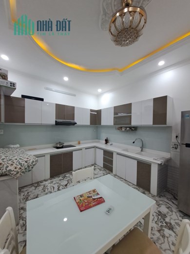 MT HUỲNH TẤN PHÁT- TT NHÀ BÈ - 4 TẦNG - NHÀ MỚI NỞ HẬU TÀI LỘC - GIÁ CHỈ NHỈNH 18 TỶ