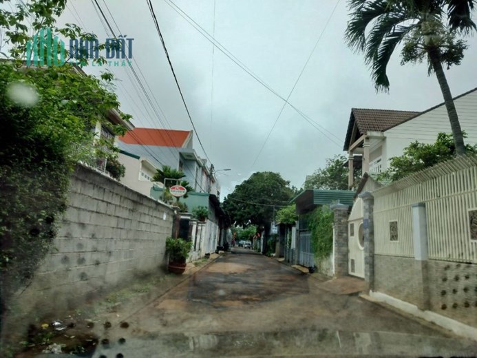 CHÍNH CHỦ CẦN BÁN LÔ ĐẤT TC TẠI HẺM 22 PHẠM HÙNG, TÂN AN, BUÔN MA THUỘT, TỈNH ĐẮK LẮK.